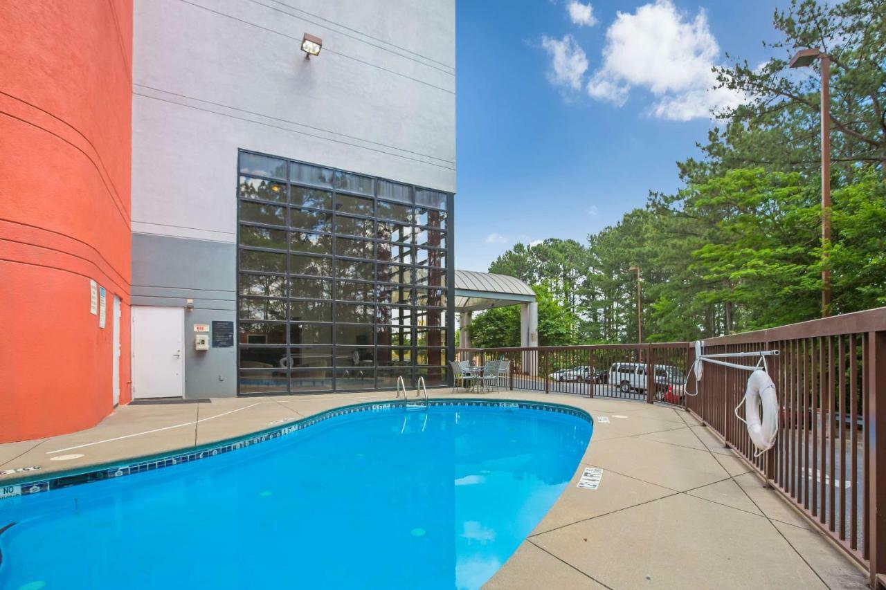 Budgetel Inns & Suites - Atlanta Galleria Stadium Smyrna Exterior foto