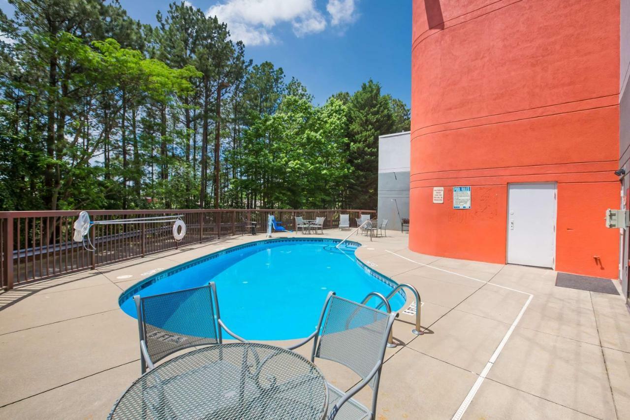 Budgetel Inns & Suites - Atlanta Galleria Stadium Smyrna Exterior foto